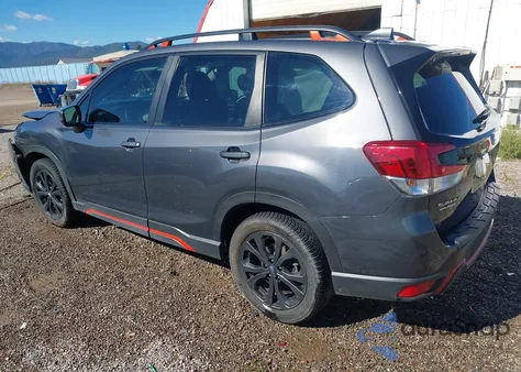 2022 Subaru Forester Sport z USA, uszkodzony, nr VIN JF2SKAJC9NH411134